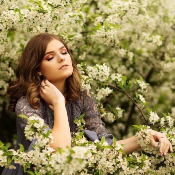 Meet your Posher, Madeline - Picture 2 of 3